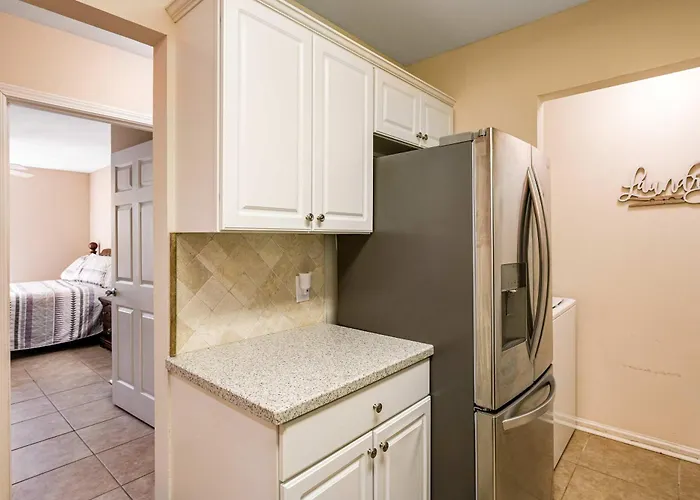 Snowbird-friendly With Ac Outdoor Pool Tennis & Hot Tub - Near The *