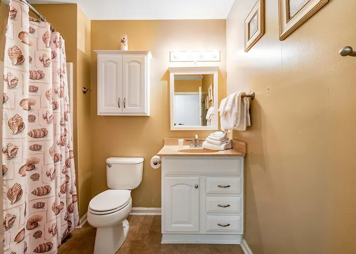 Snowbird-friendly With Ac Outdoor Pool Tennis & Hot Tub - Near The